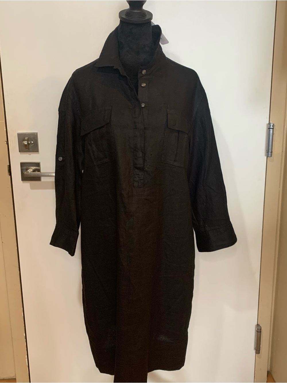 Tommy Bahama NWT Black Linen Two Palms
Patch Pocket 3/4 Sleeve Shift Dress MED.